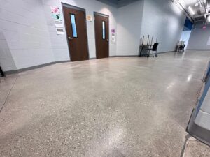 400-grit-Commercial-polished-concrete-3-1.jpg